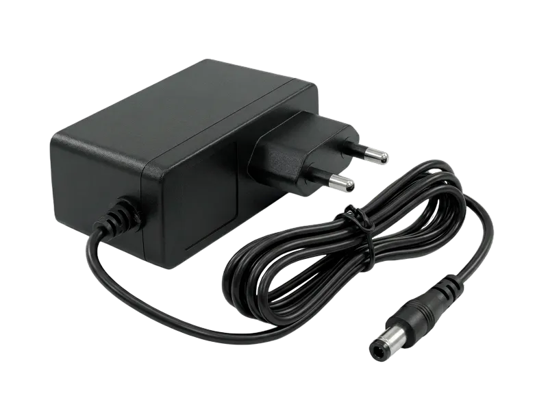 Fonte de Alimentação Chaveada Xtronix XT017 12V 1A Plug P4 Bivolt para Câmeras de CFTV