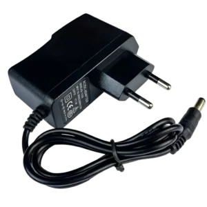 Fonte Eletrônica Chaveada 12V 1A Max Amper Plugue P4 Bivolt